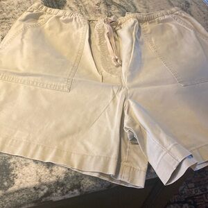 Large Women’s elastics drawstring shorts.  Mint condition. Washable and dryer